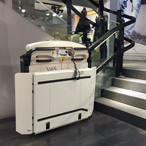 Plataforma salvaescaleras Alicante V65